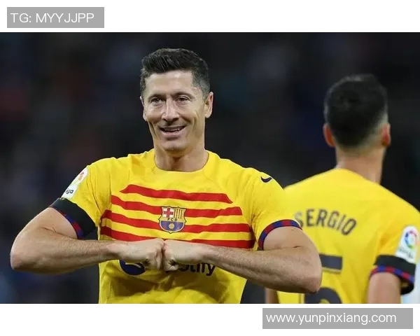 现役九号足球明星的辉煌历程与未来展望分析